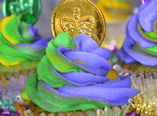 Mardi Gras Cupcakes image